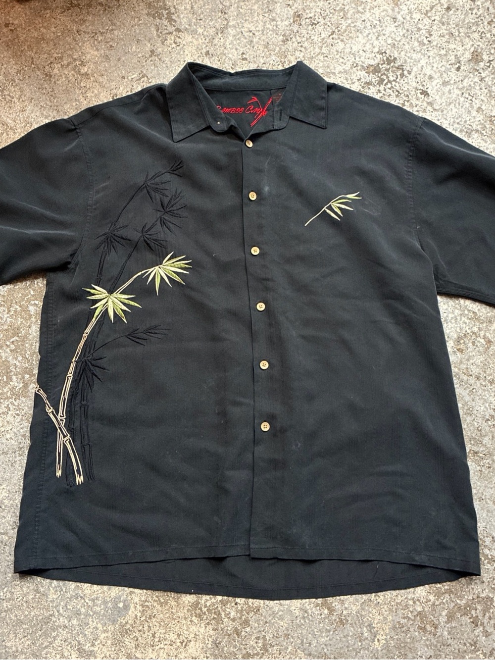 BAMBOO Black Short-Sleeve Button-Down Shirt with Green Bamboo Embroidery